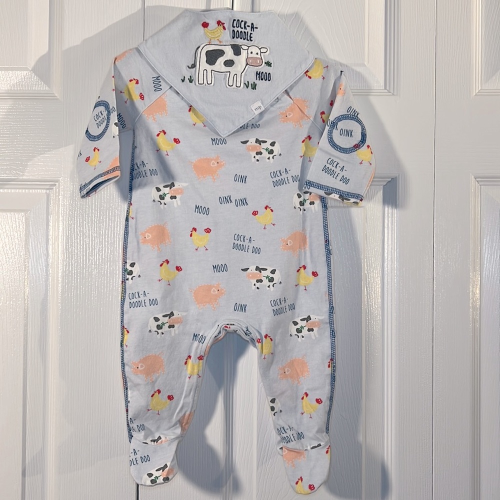 mudpie bodysuit with matching bib